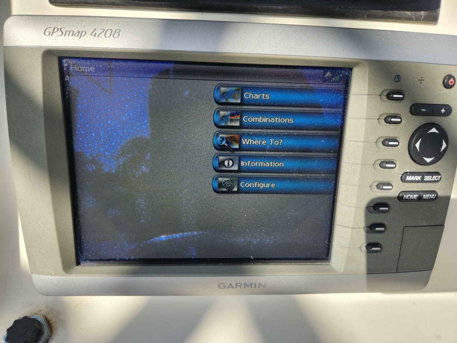 2004 Pursuit 2470 Center Console - Photo 12