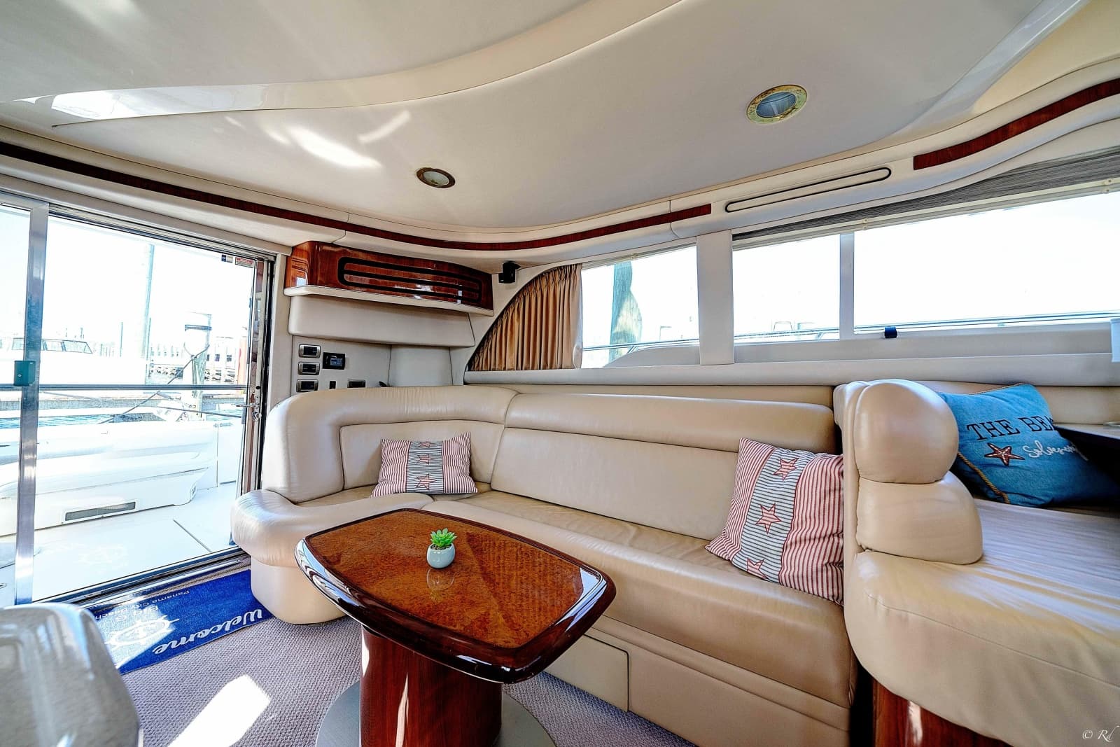 2004 Sea Ray 480 Sedan Bridge - Photo 13