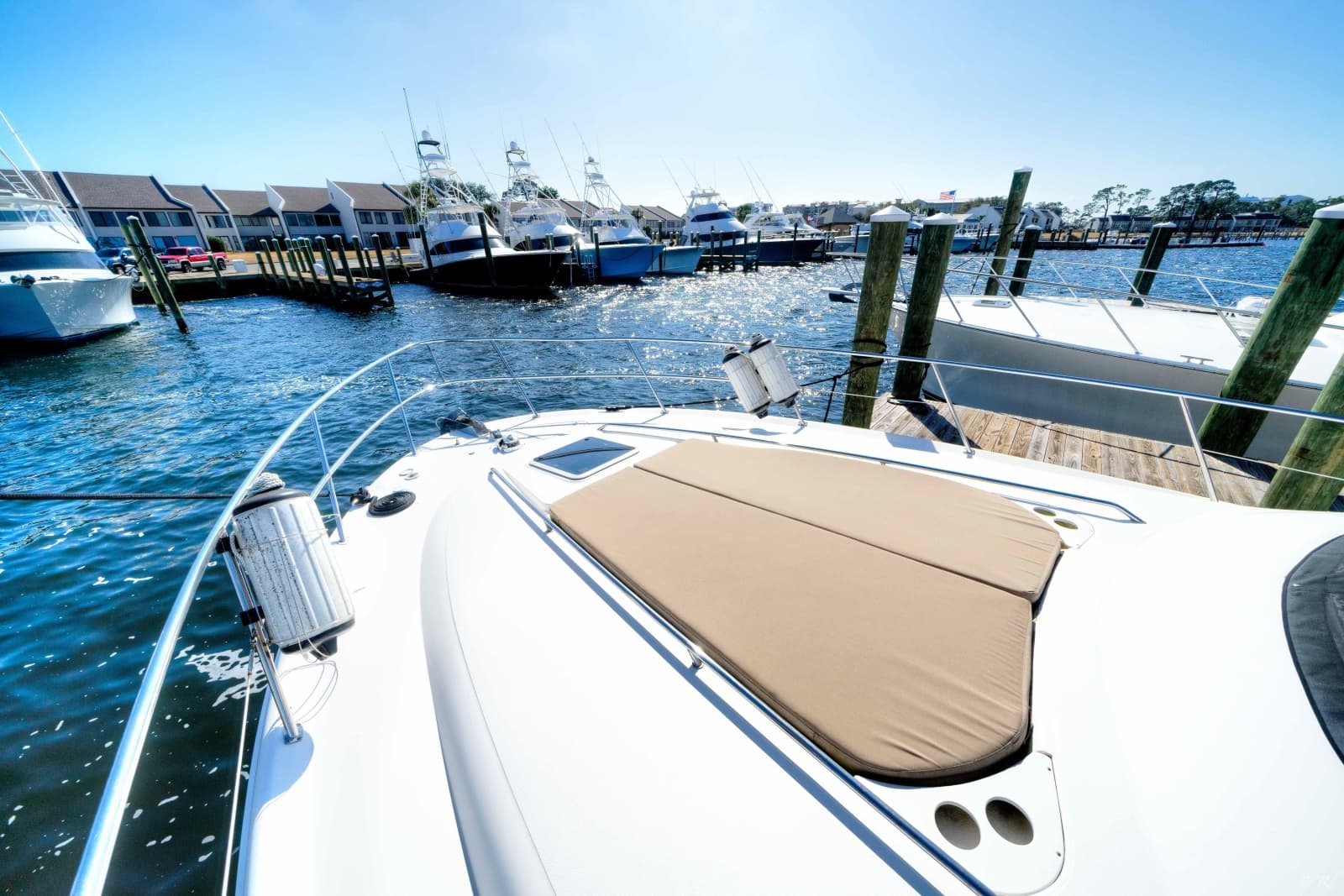 2004 Sea Ray 480 Sedan Bridge - Photo 4