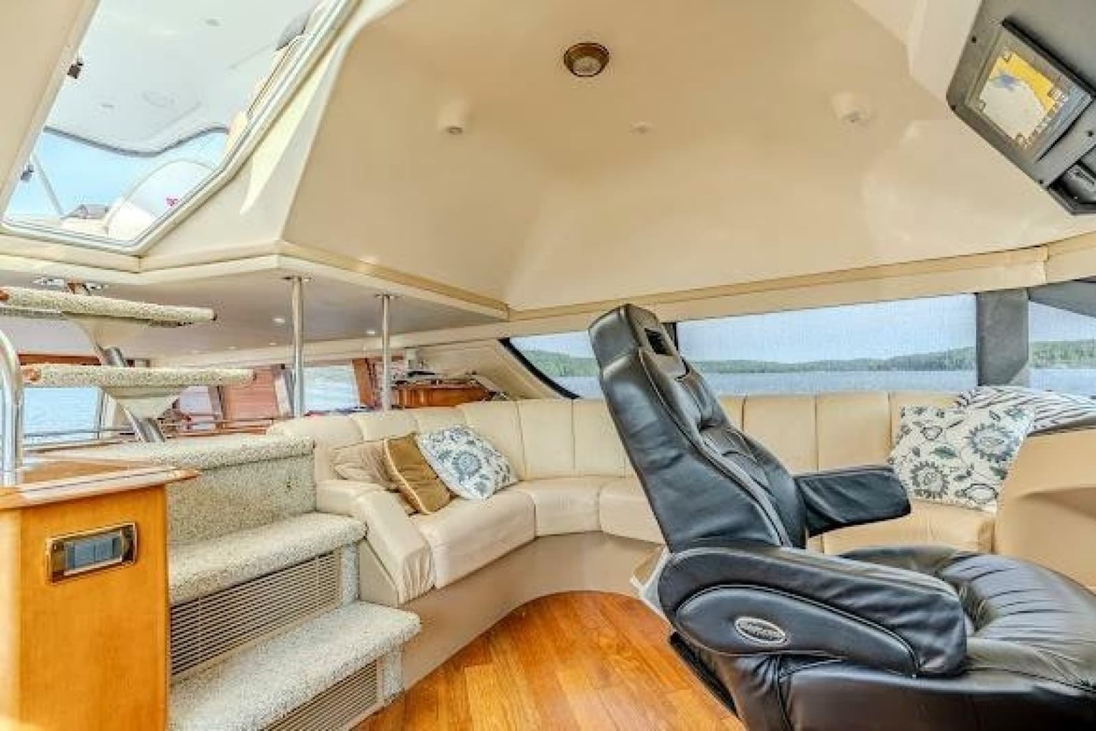 2003 Carver 570 Voyager Pilothouse - Photo 50