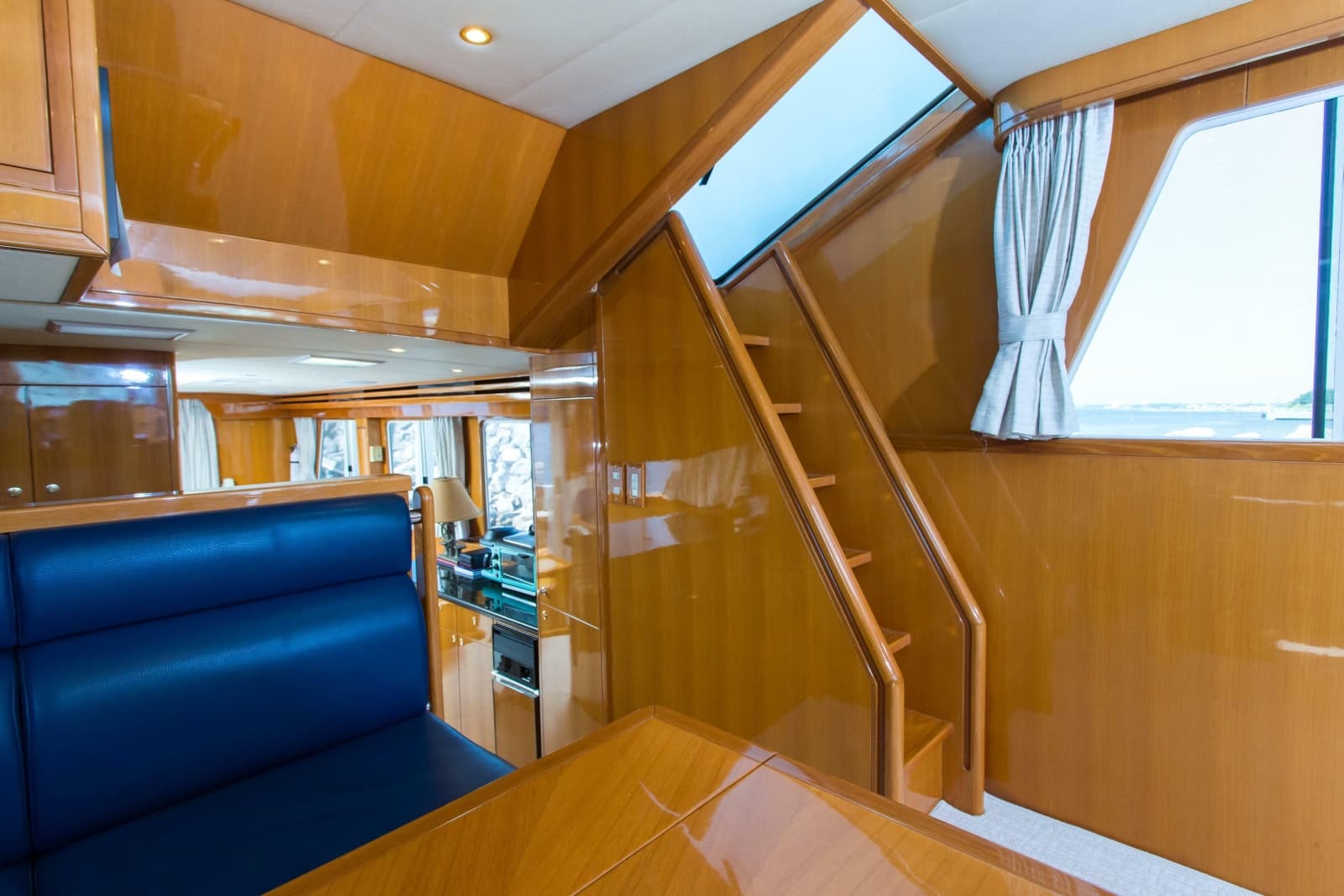 2003 Jefferson Pilothouse 57 - Photo 61