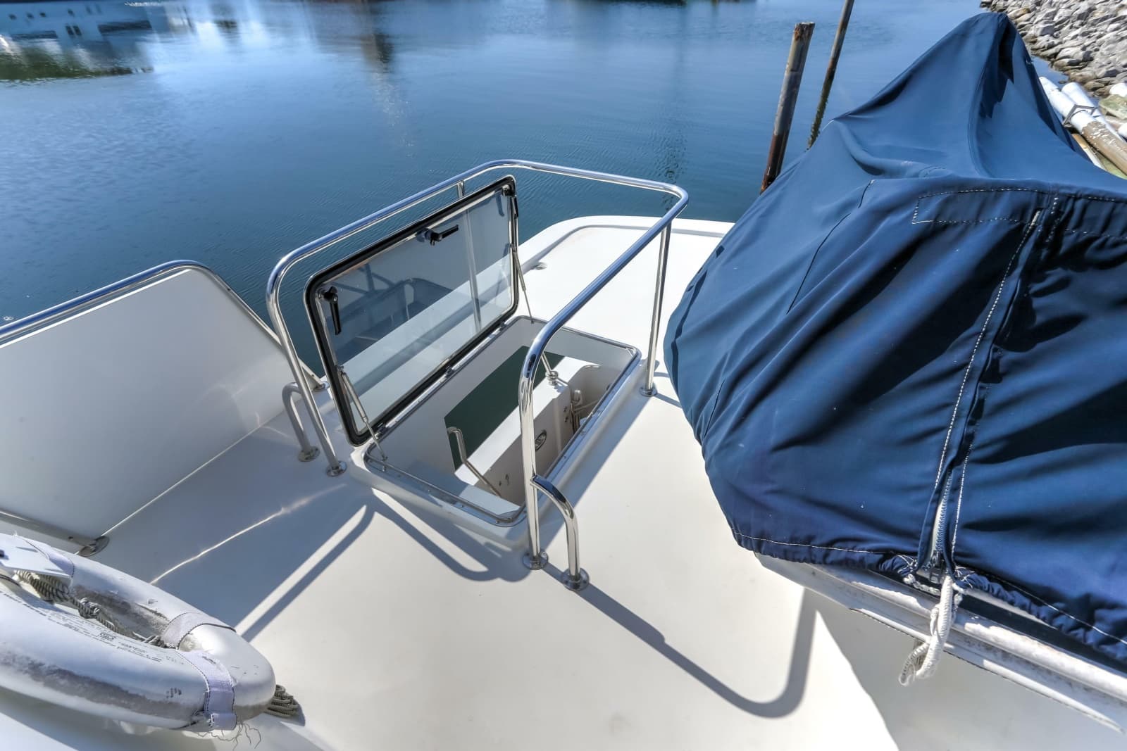 2003 Jefferson Pilothouse 57 - Photo 30