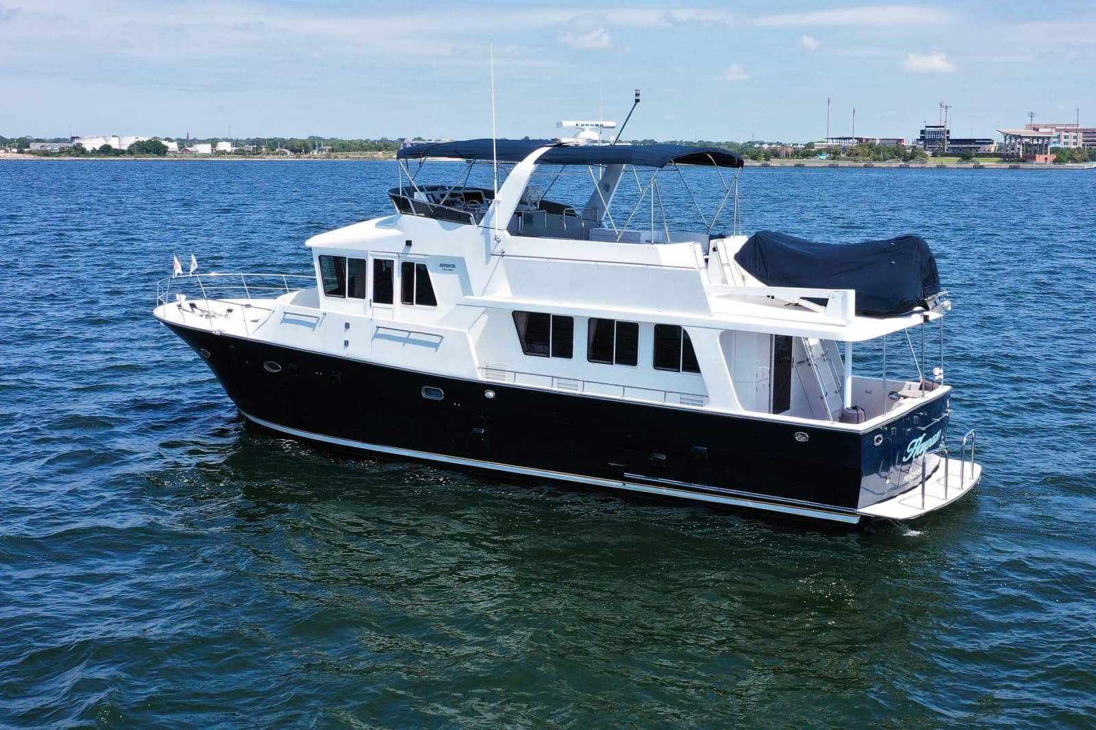 2003 Jefferson Pilothouse 57 - Photo 3