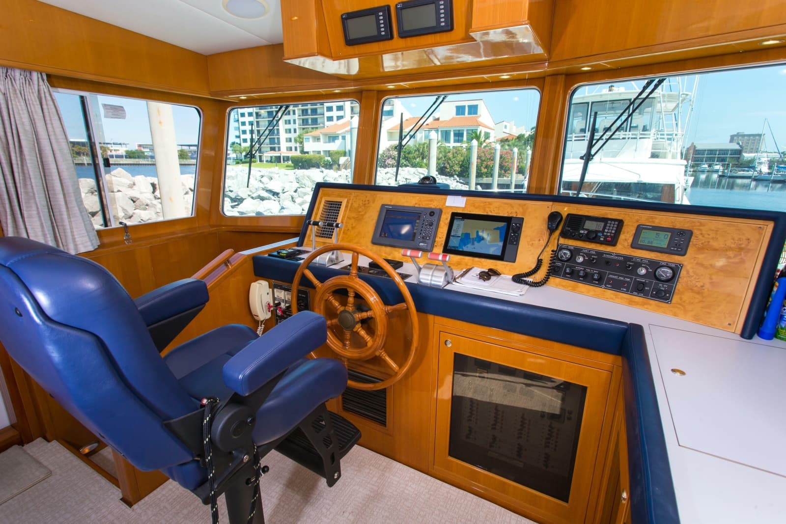 2003 Jefferson Pilothouse 57 - Photo 58