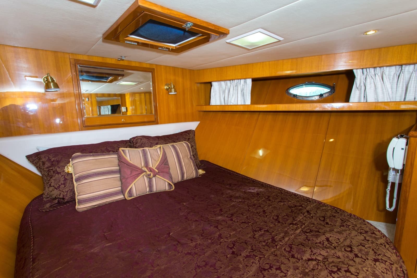 2003 Jefferson Pilothouse 57 - Photo 70