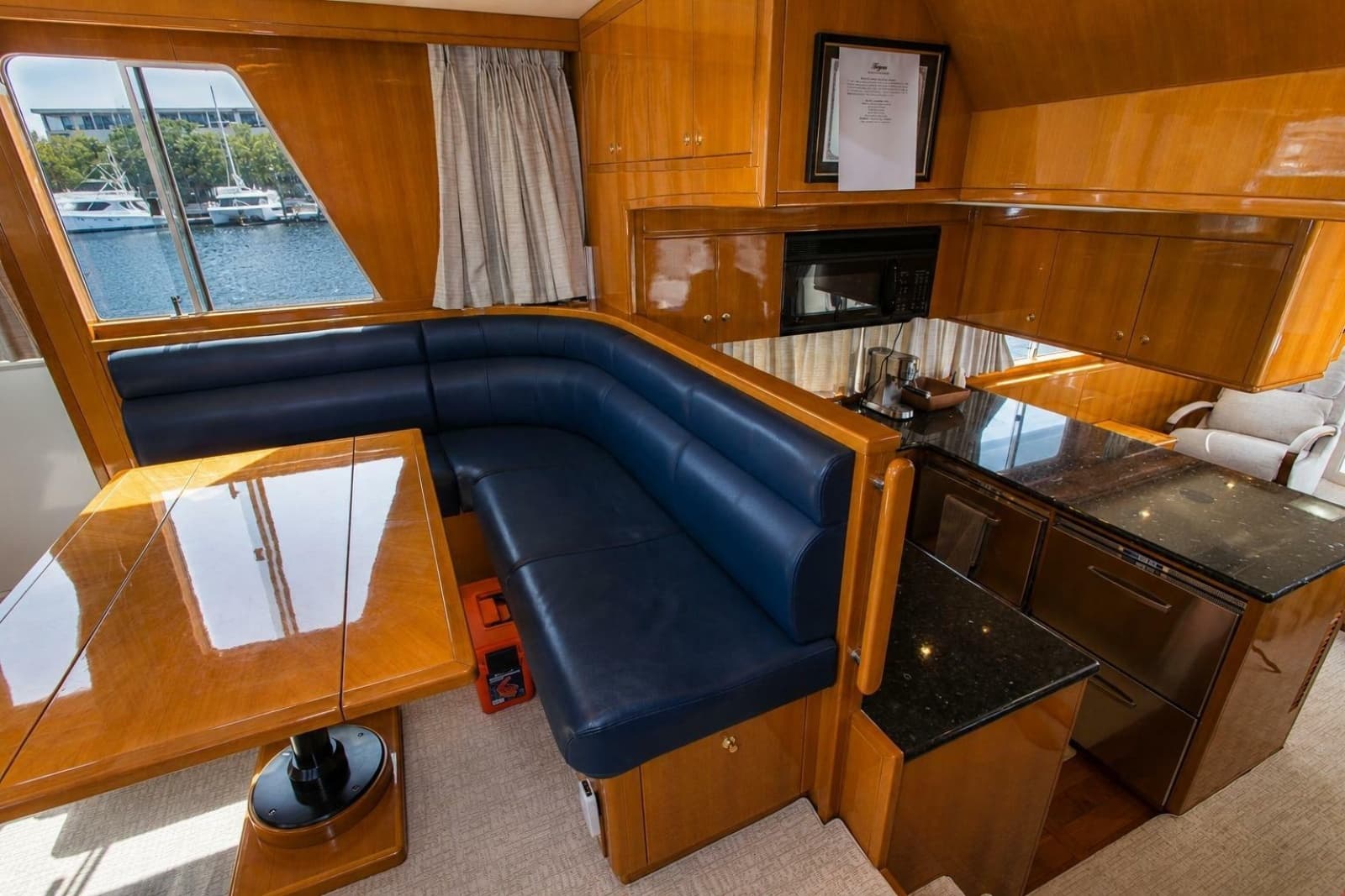2003 Jefferson Pilothouse 57 - Photo 54