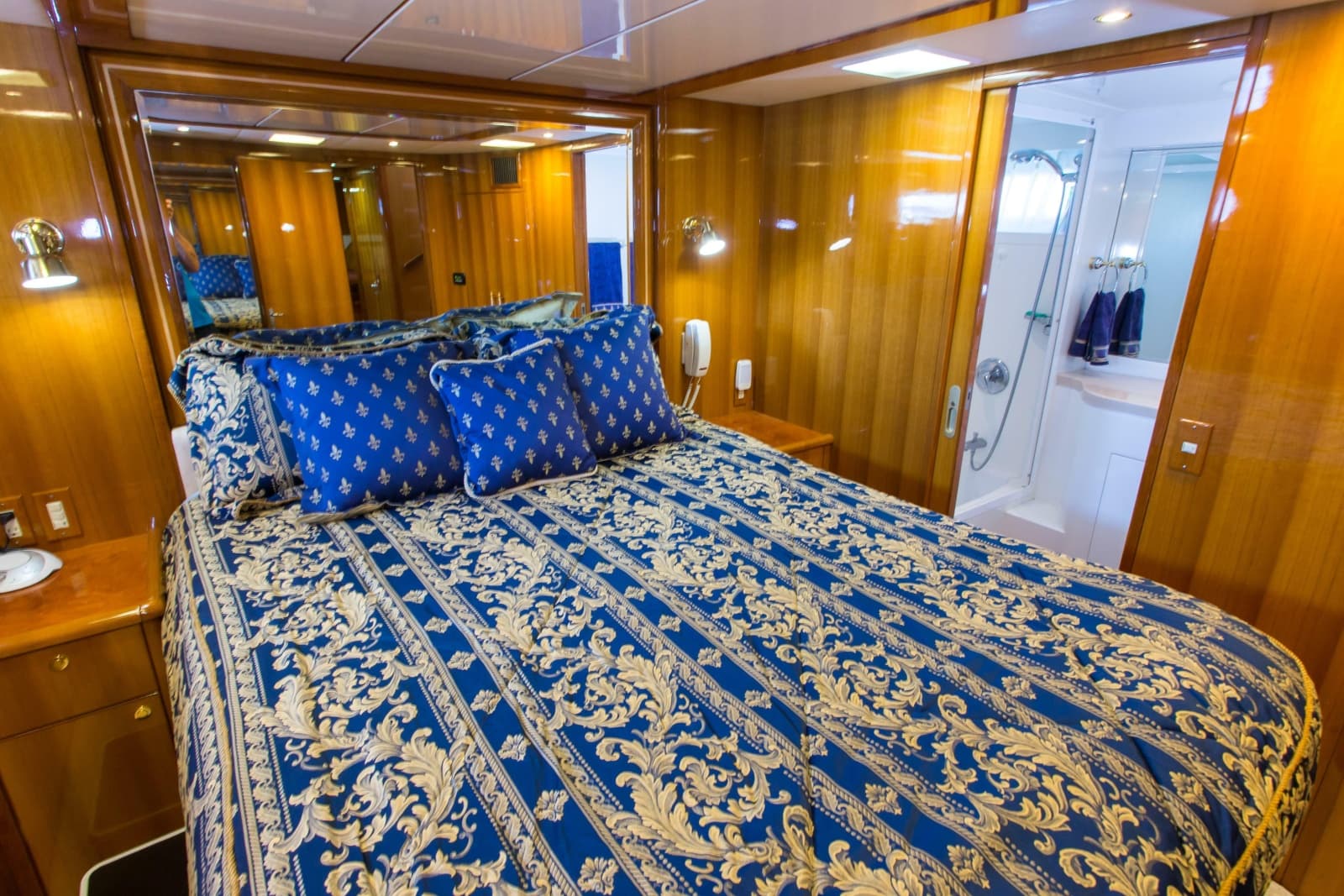 2003 Jefferson Pilothouse 57 - Photo 65