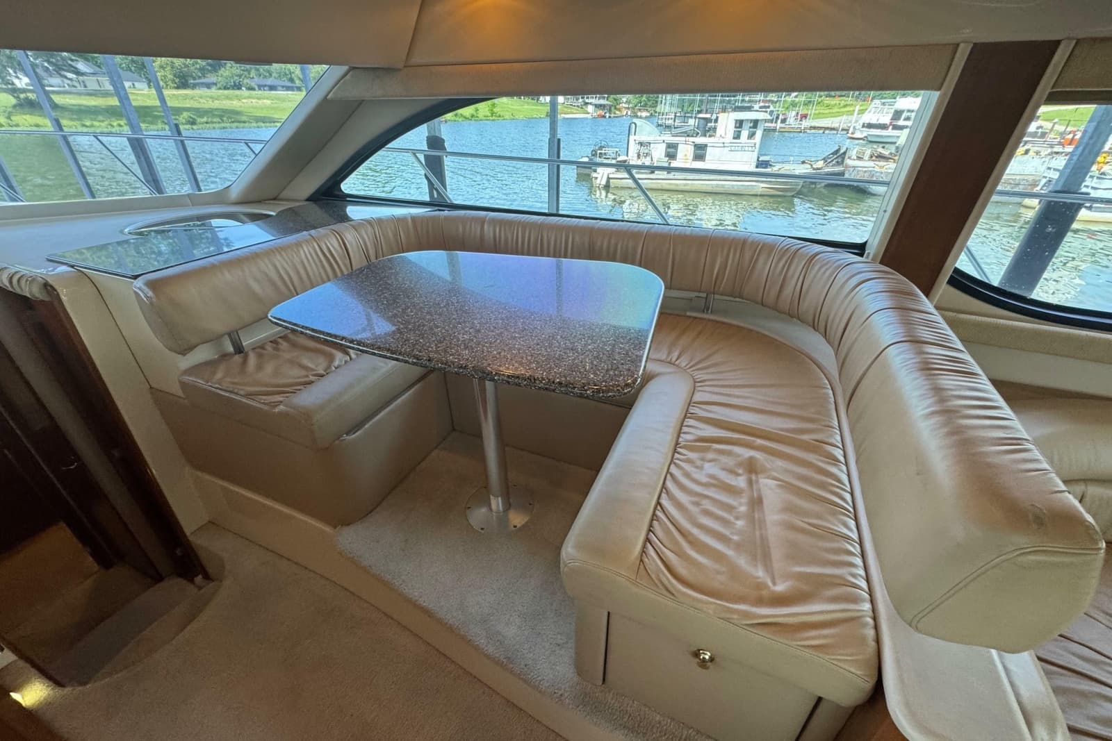 2003 Meridian 411 Sedan - Photo 16