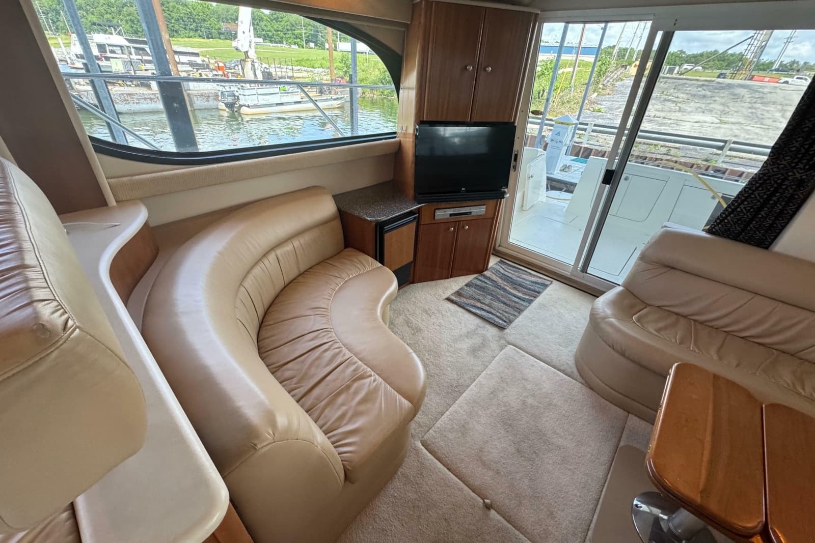 2003 Meridian 411 Sedan - Photo 12
