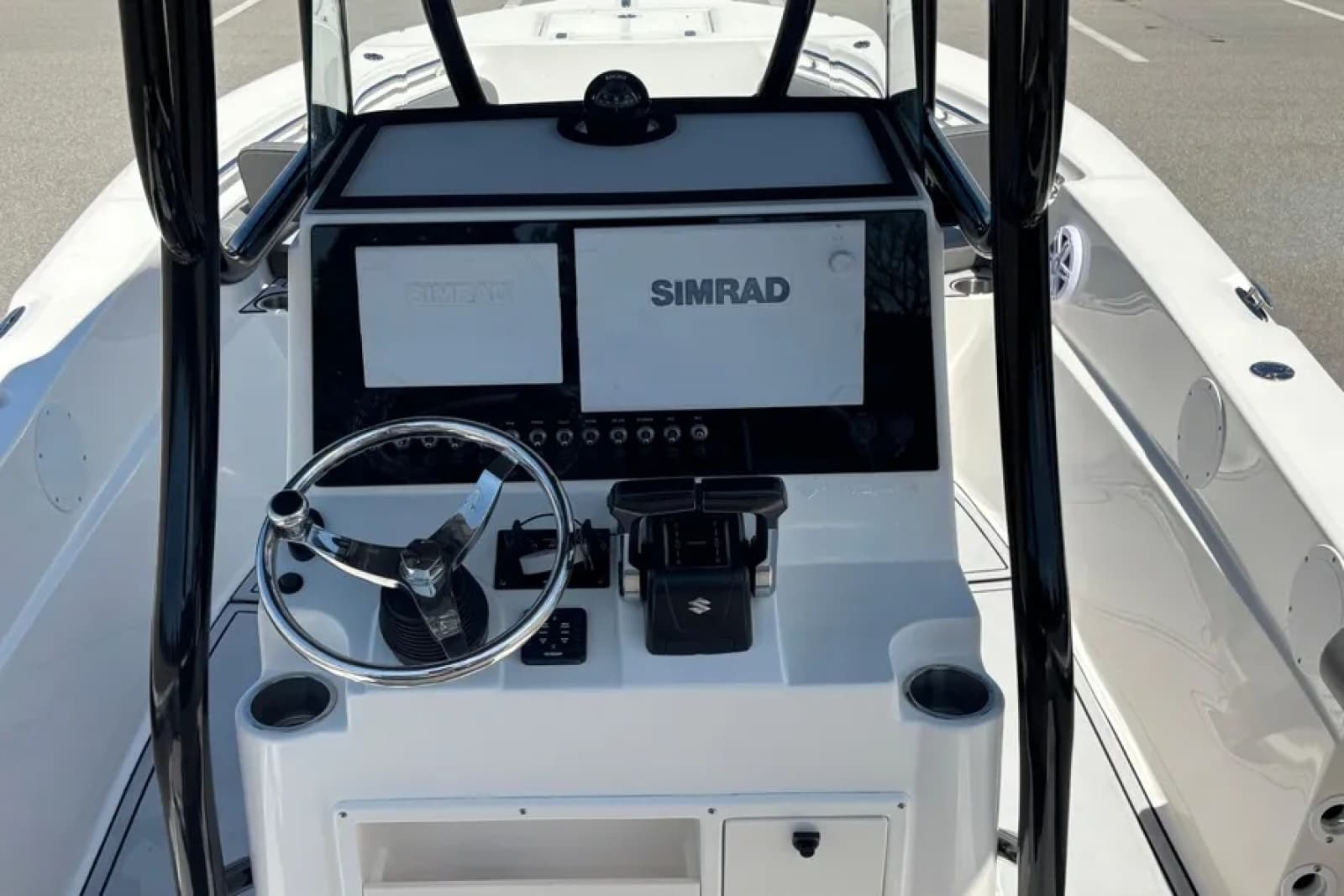 2023 Sea Born LX24 Center Console - Photo 10