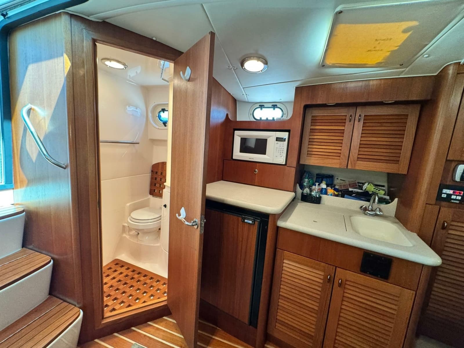 2003 Pursuit 3400 Express - Photo 20