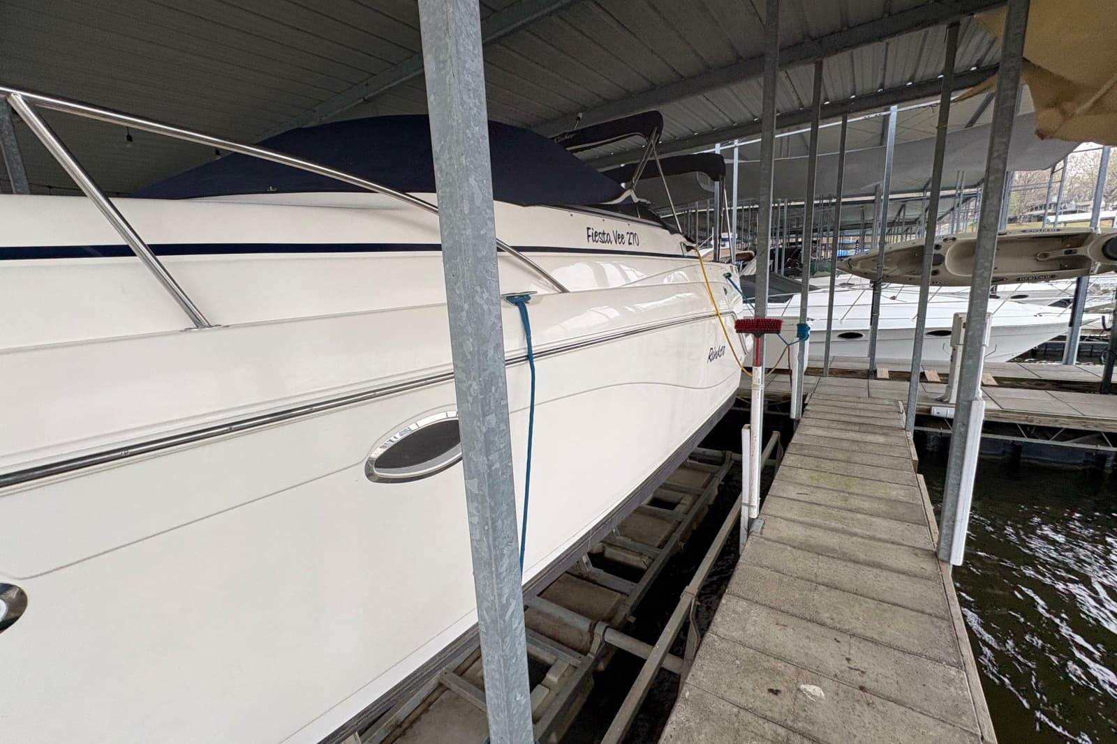 2003 Rinker Fiesta Vee 270 - Photo 6