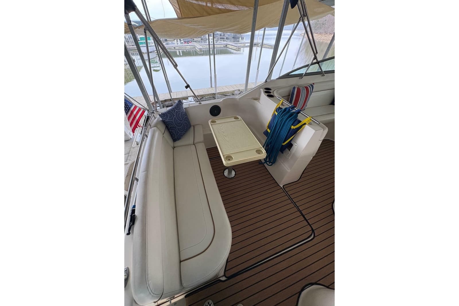 2003 Rinker Fiesta Vee 270 - Photo 27