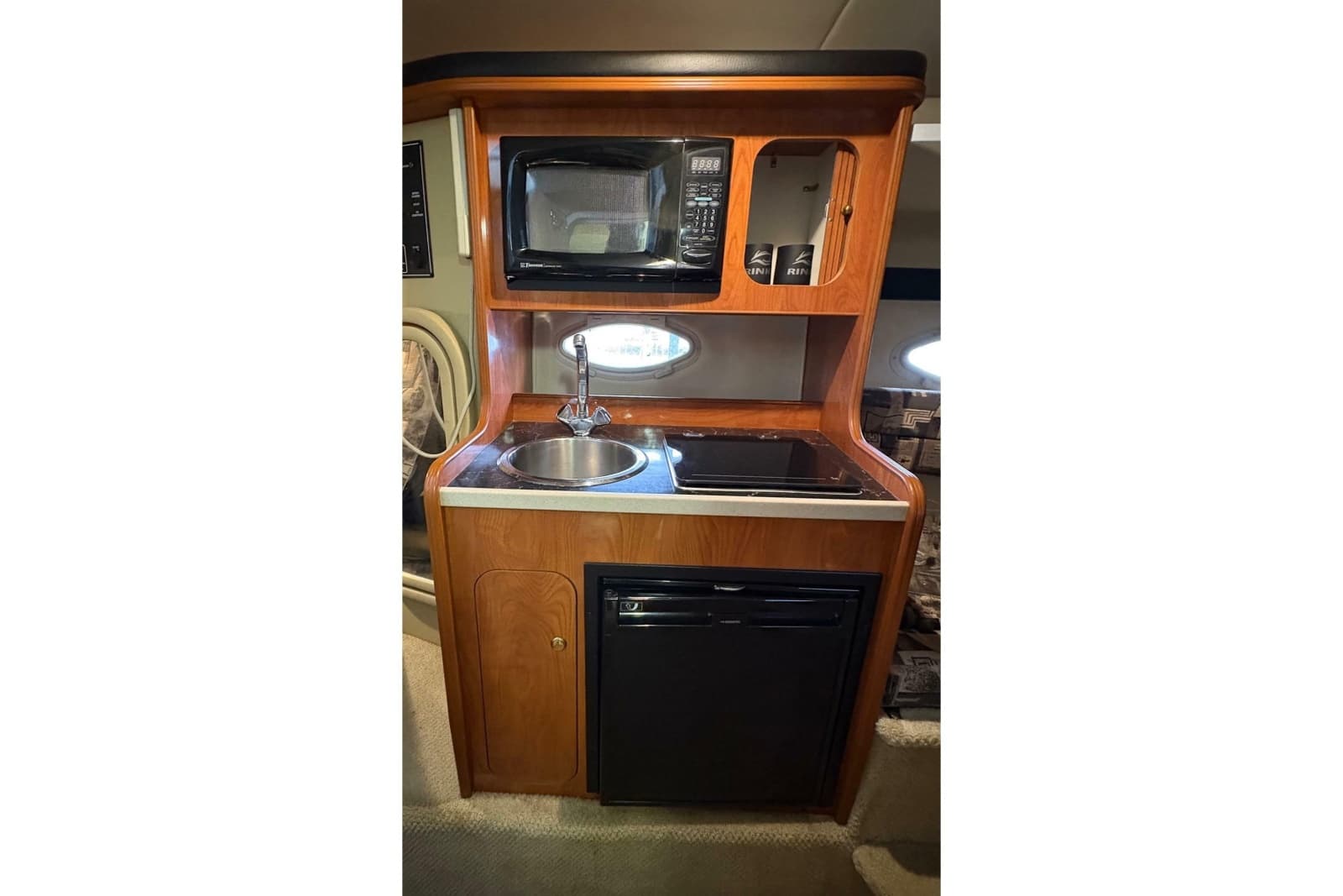 2003 Rinker Fiesta Vee 270 - Photo 21