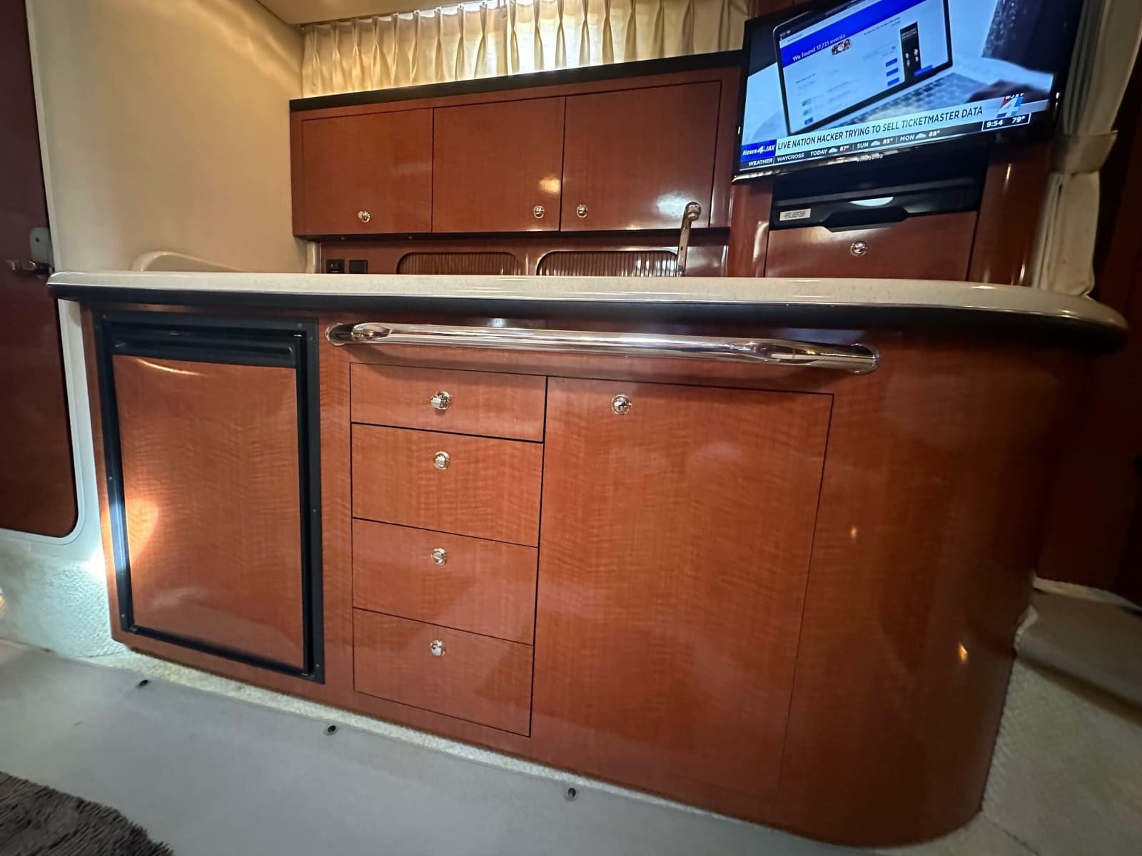 2003 Sea Ray 340 Sundancer - Photo 49