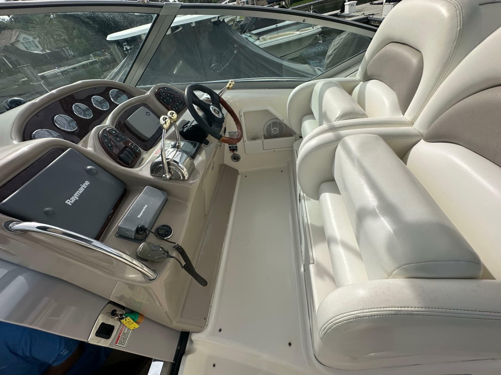 2003 Sea Ray 340 Sundancer - Photo 32