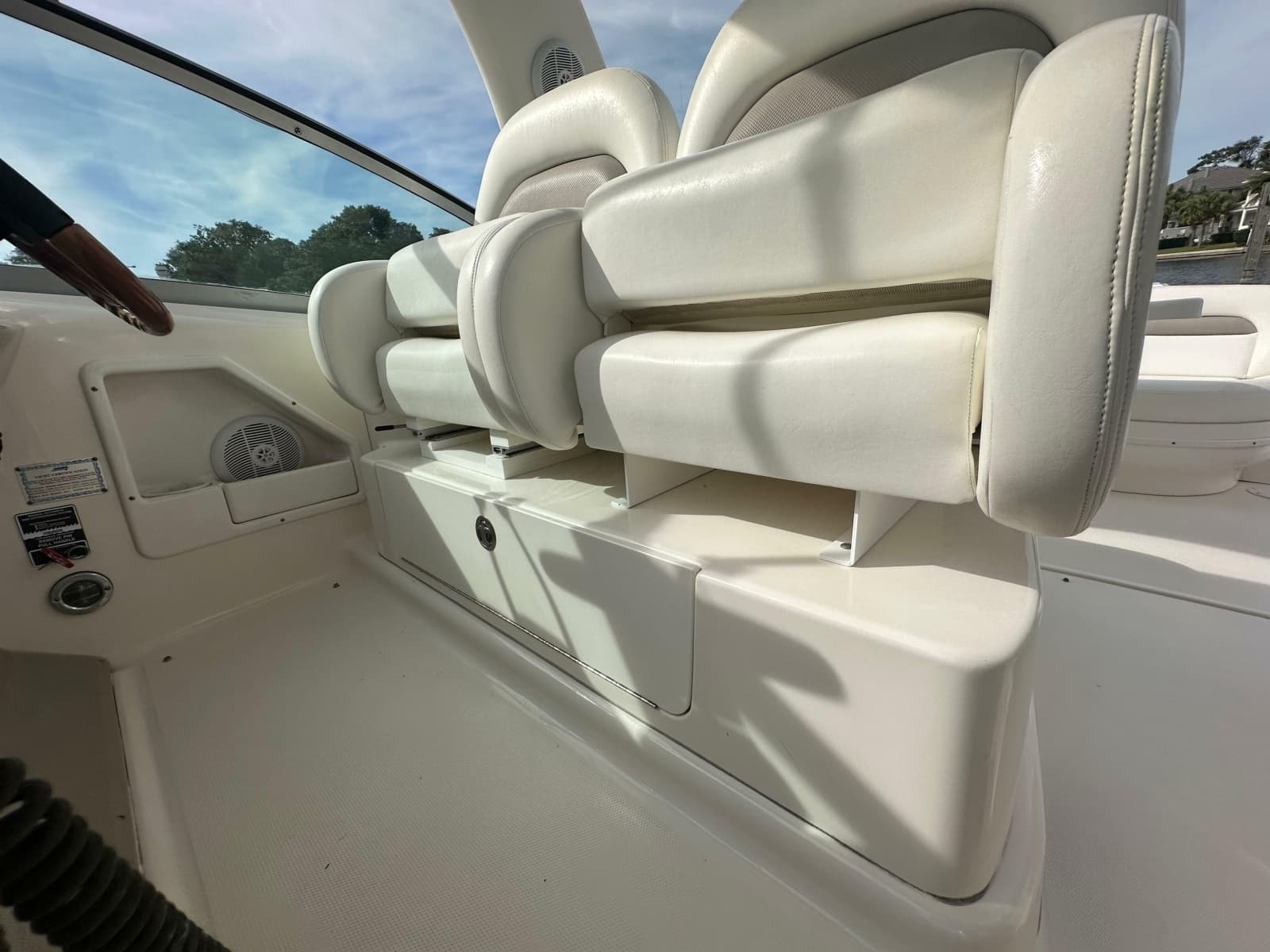 2003 Sea Ray 340 Sundancer - Photo 33