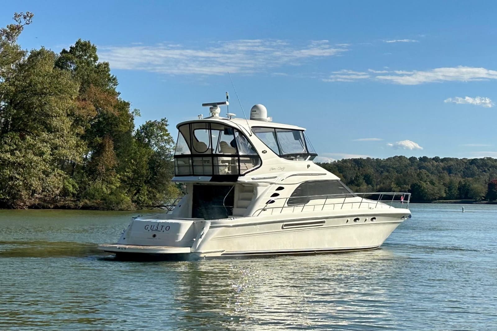 2003 Sea Ray 560 Sedan Bridge - Photo 2