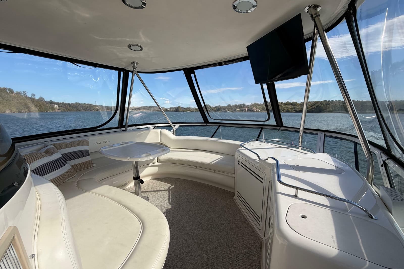 2003 Sea Ray 560 Sedan Bridge - Photo 16