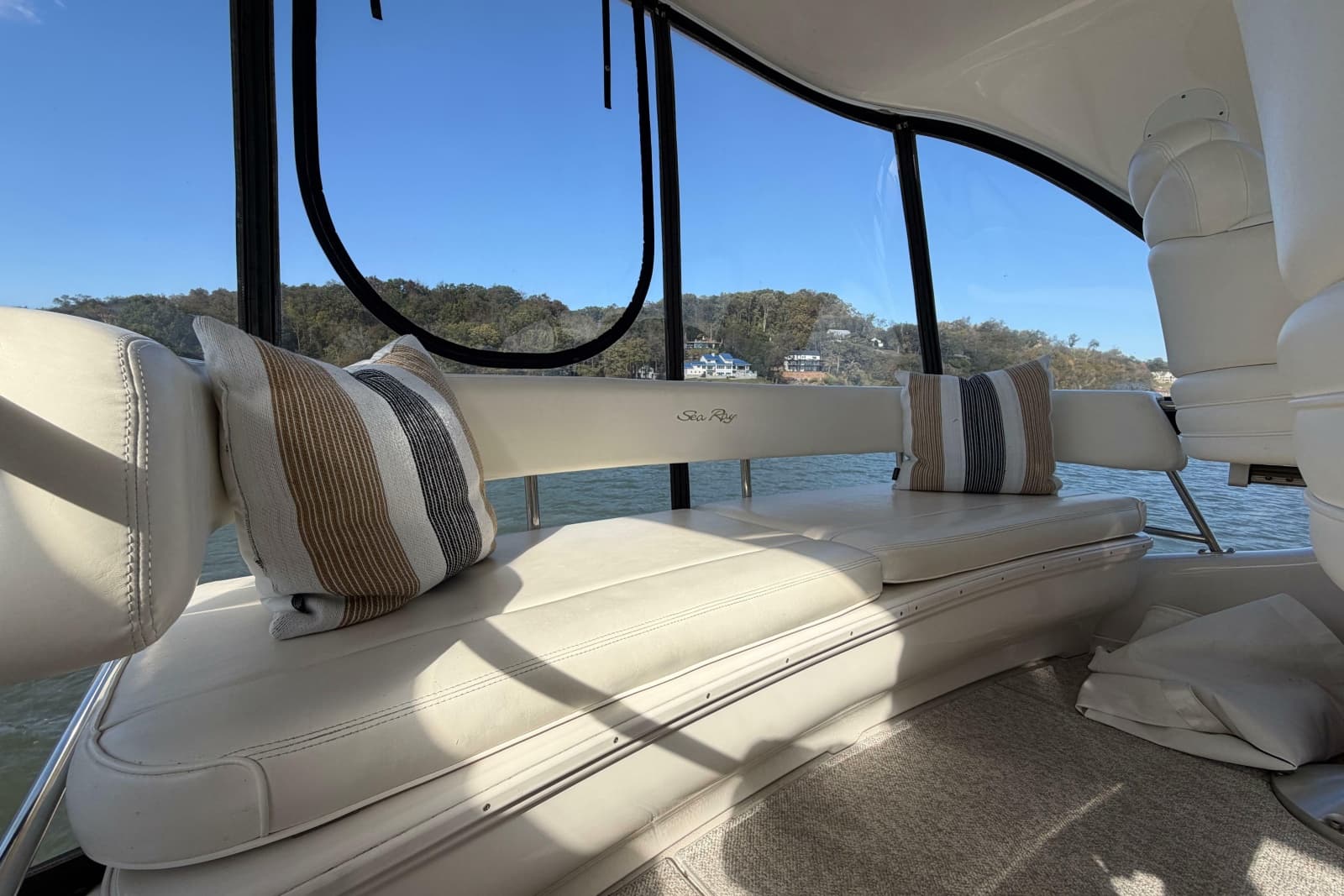 2003 Sea Ray 560 Sedan Bridge - Photo 19