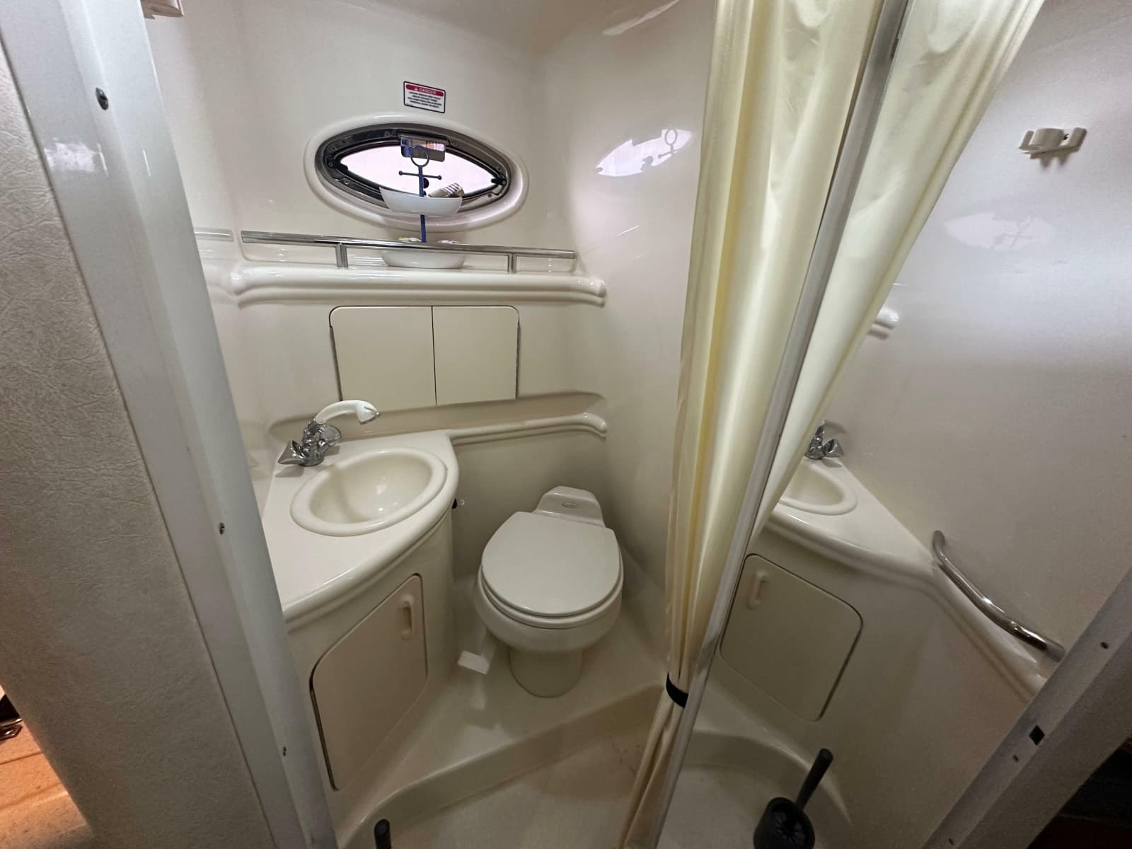 2003 Sea Ray Sundancer 280 - Photo 18