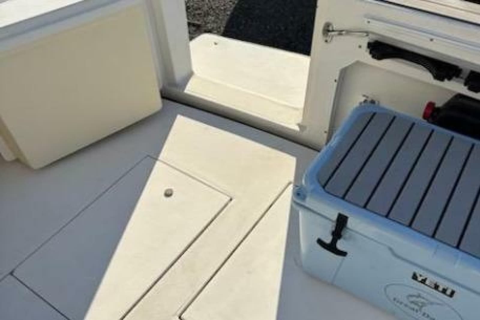 2003 Wellcraft 330 Coastal - Photo 6