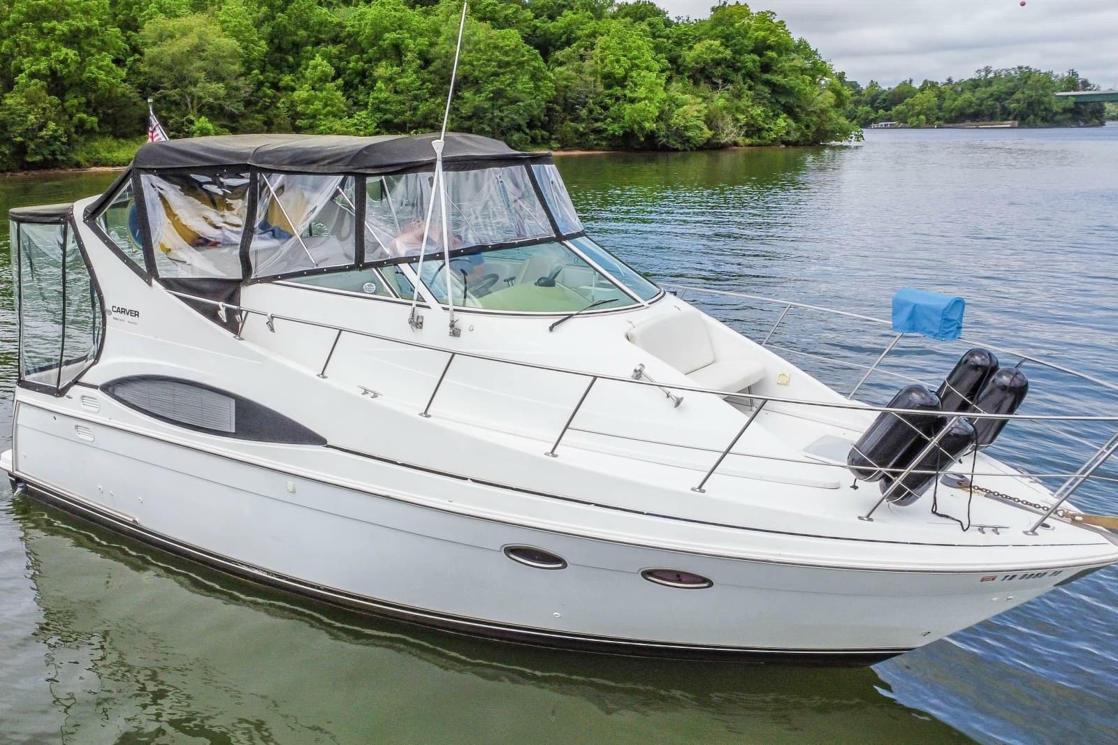 2002 Carver 350 Mariner - Photo 4