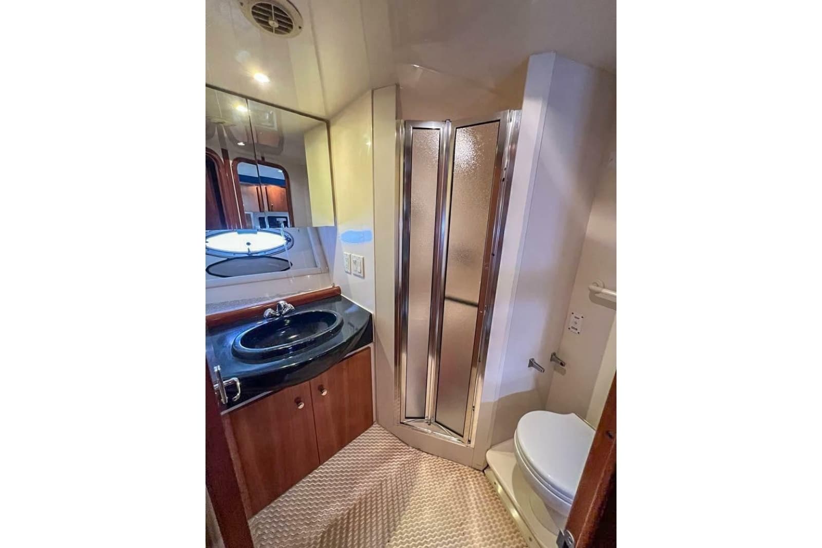 2002 Carver 350 Mariner - Photo 21