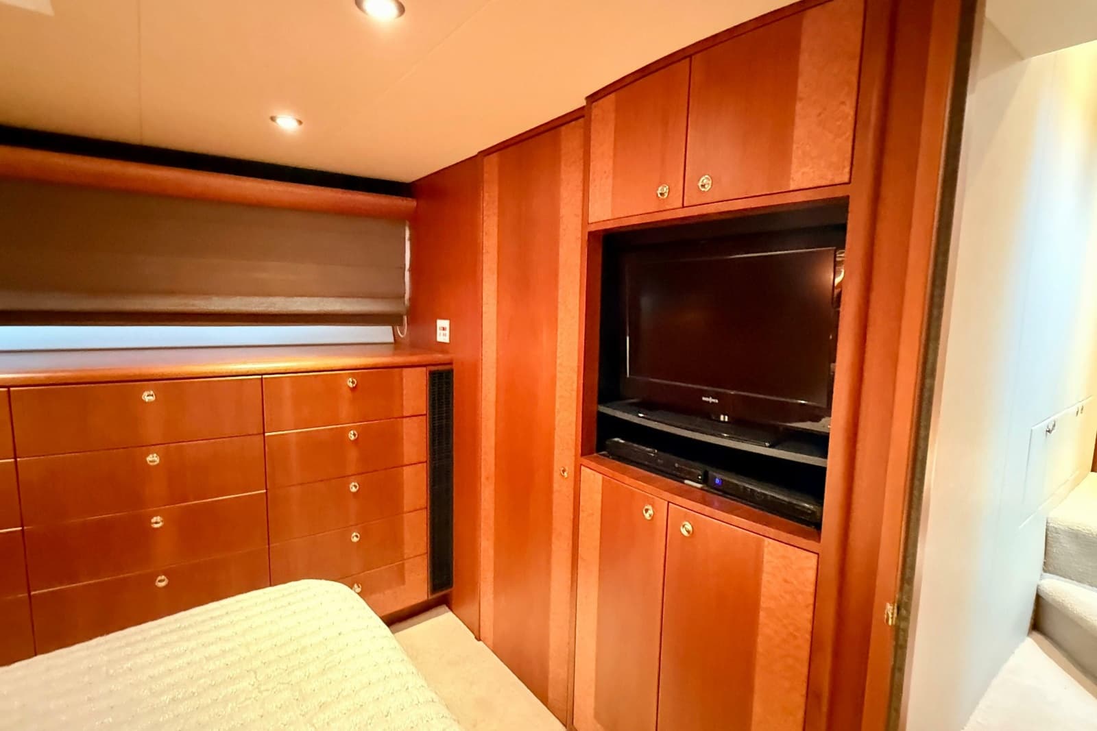 2002 Cheoy Lee 72 Raised Pilot House Motor Yacht - Photo 25