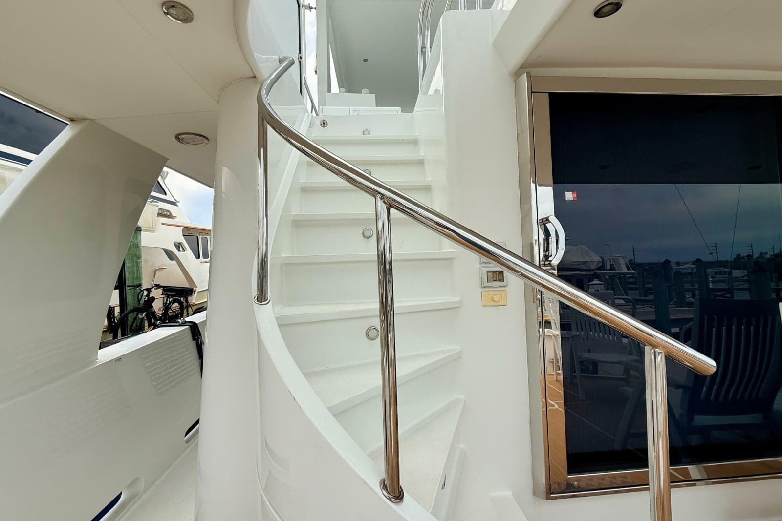 2002 Cheoy Lee 72 Raised Pilot House Motor Yacht - Photo 39