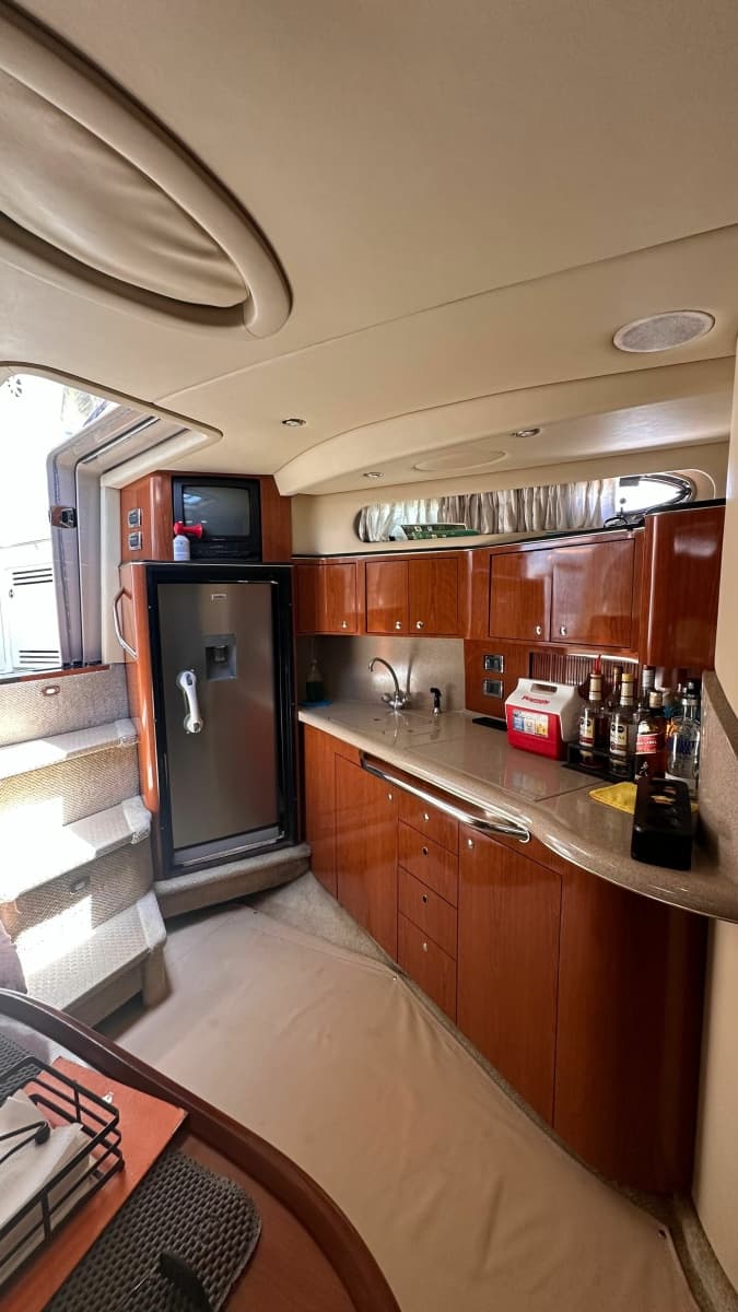 2002 Sea Ray 410 Express Cruiser - Photo 28