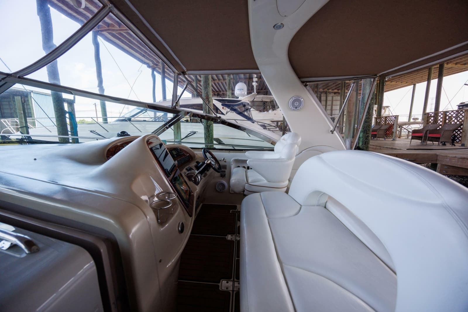 2002 Sea Ray 410 Express Cruiser - Photo 20