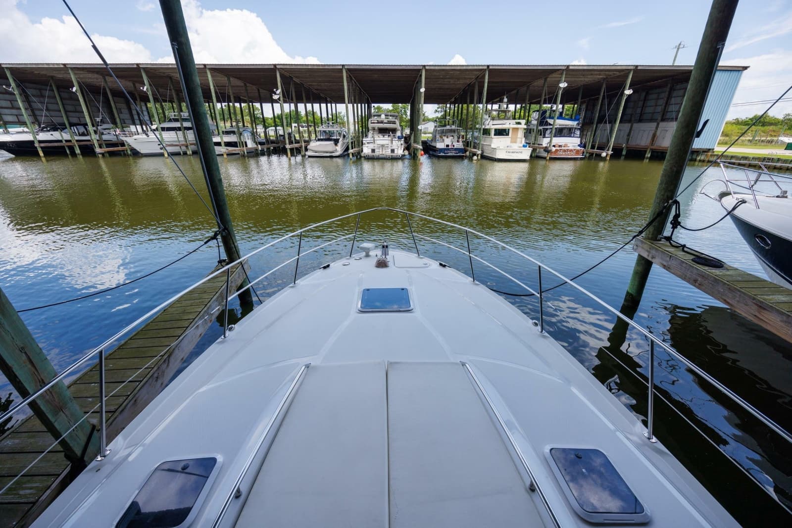 2002 Sea Ray 410 Express Cruiser - Photo 18