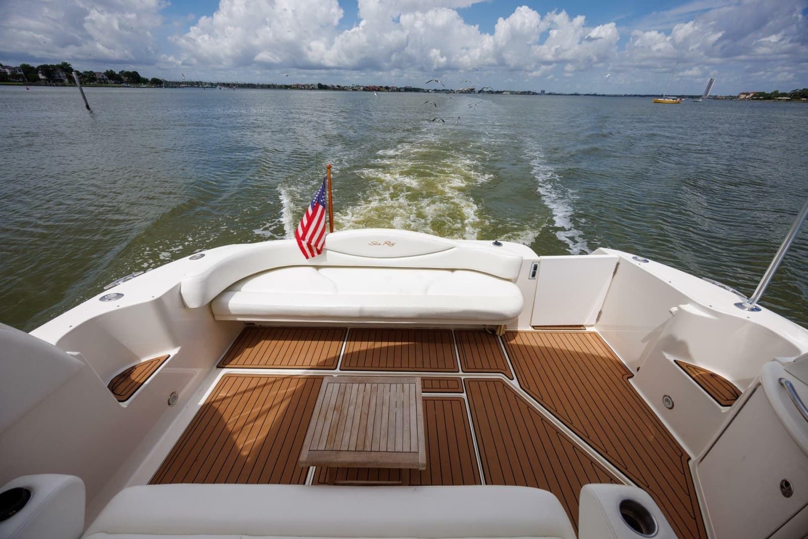 2002 Sea Ray 410 Express Cruiser - Photo 25