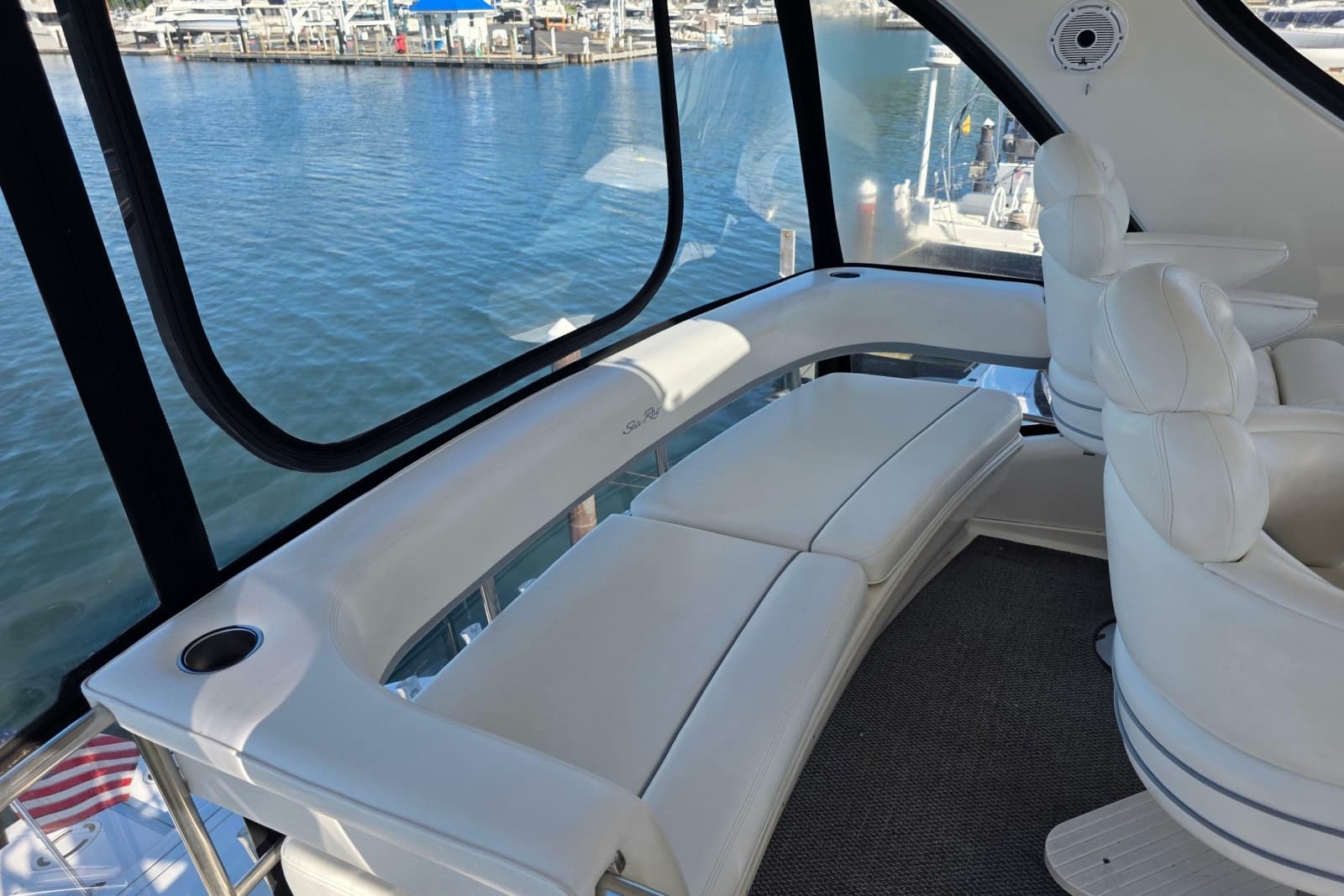 2002 Sea Ray 560 Sedan Bridge - Photo 31