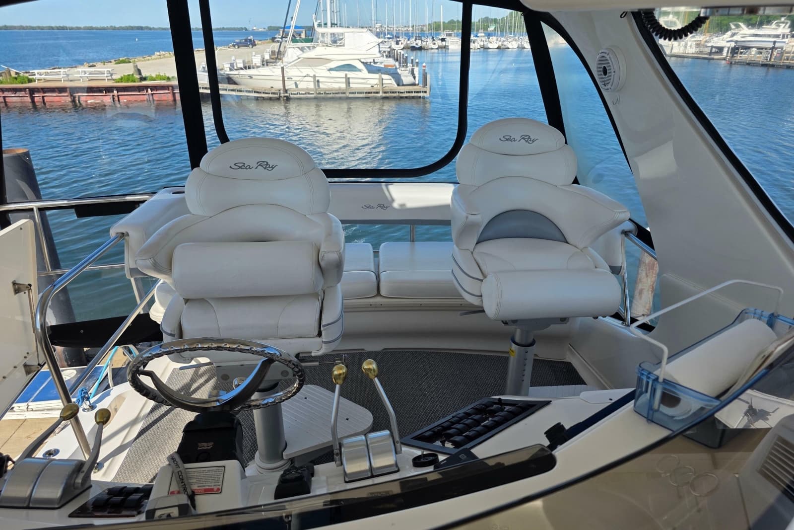 2002 Sea Ray 560 Sedan Bridge - Photo 28