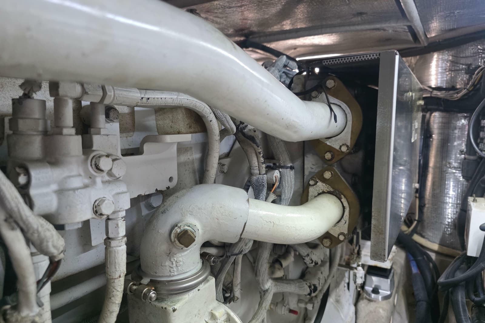 2002 Sea Ray 560 Sedan Bridge - Photo 130