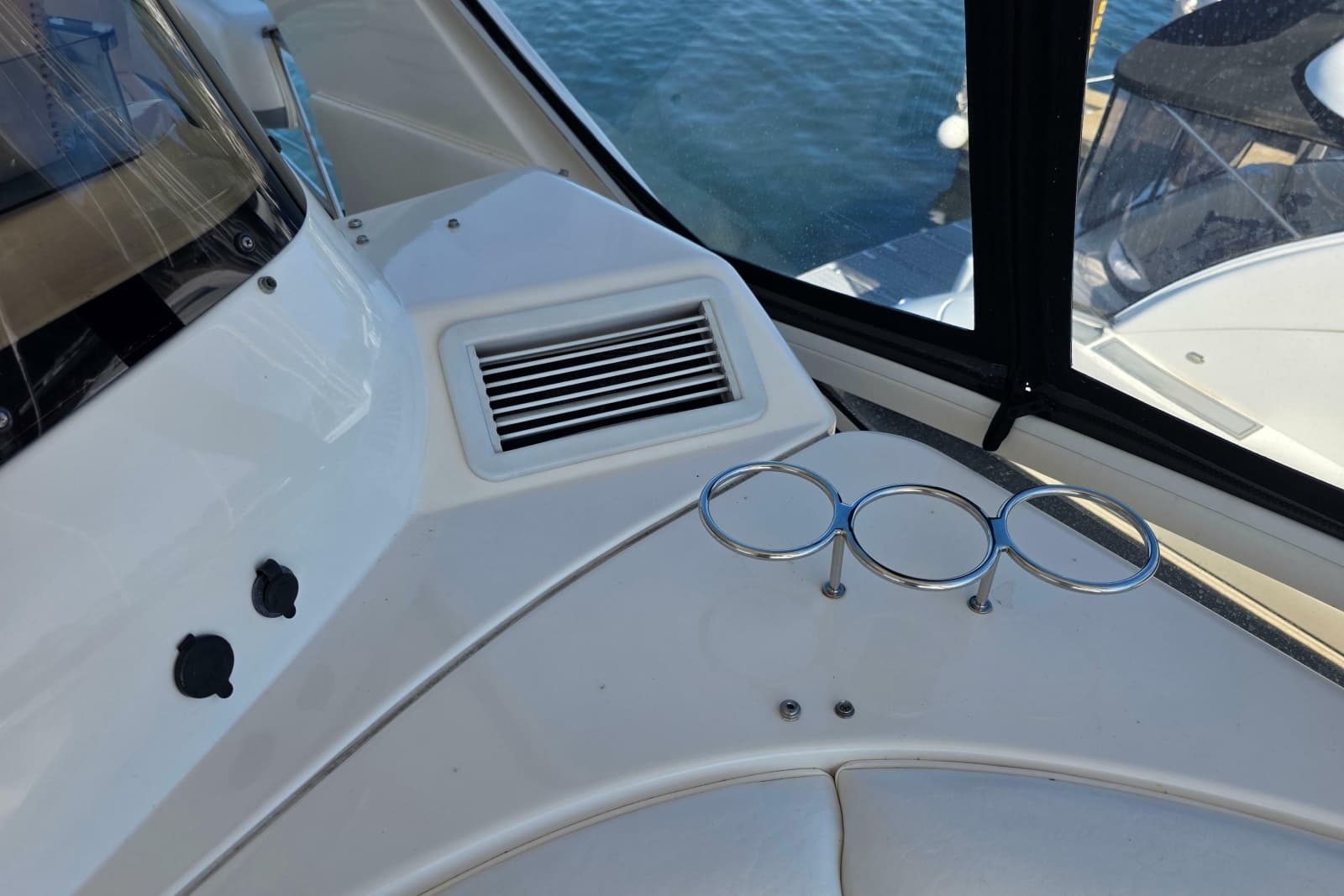 2002 Sea Ray 560 Sedan Bridge - Photo 26