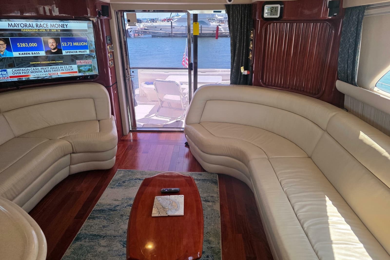 2002 Sea Ray 560 Sedan Bridge - Photo 90
