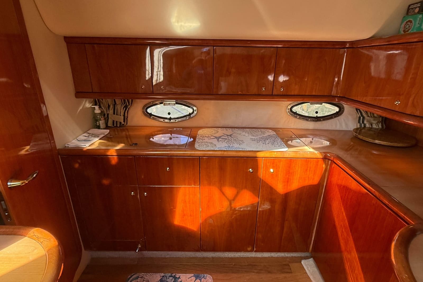 2002 Sunseeker Camargue 44 - Photo 9