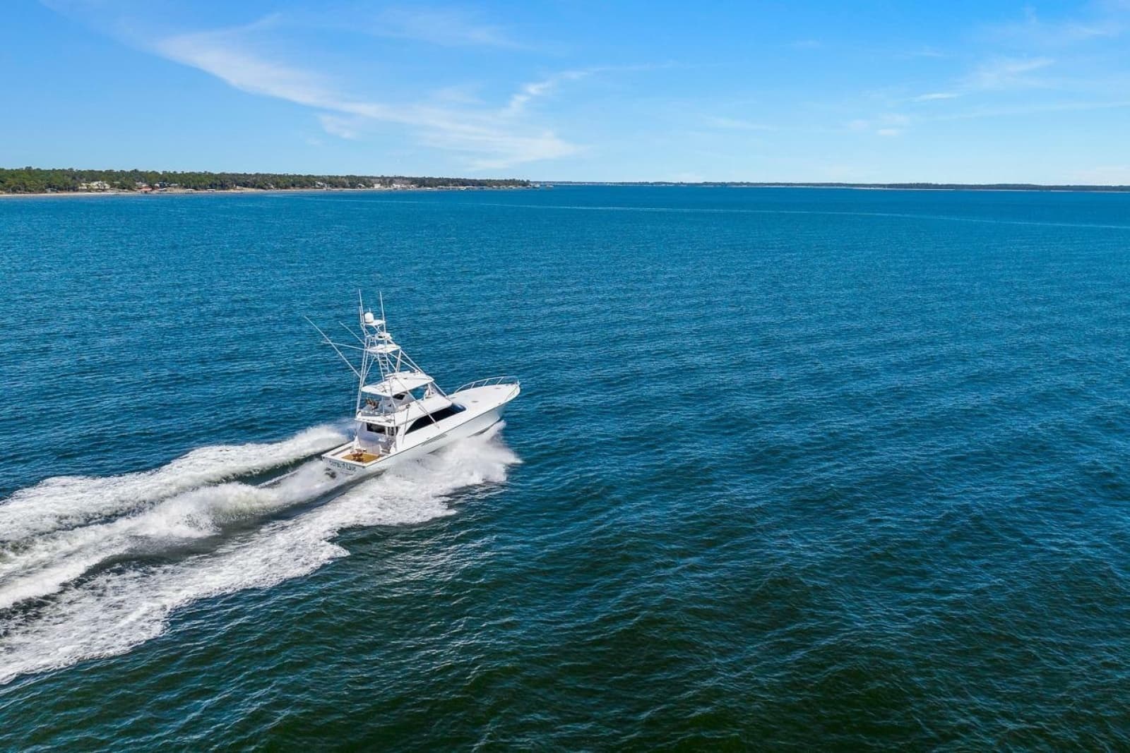 2002 Viking 61 Convertible - Photo 65