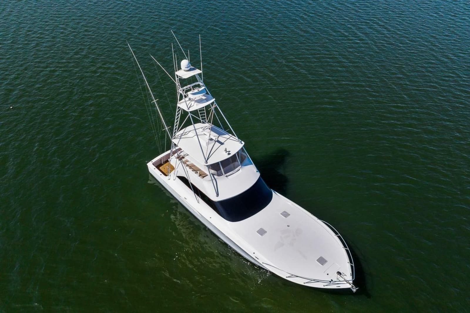 2002 Viking 61 Convertible - Photo 2