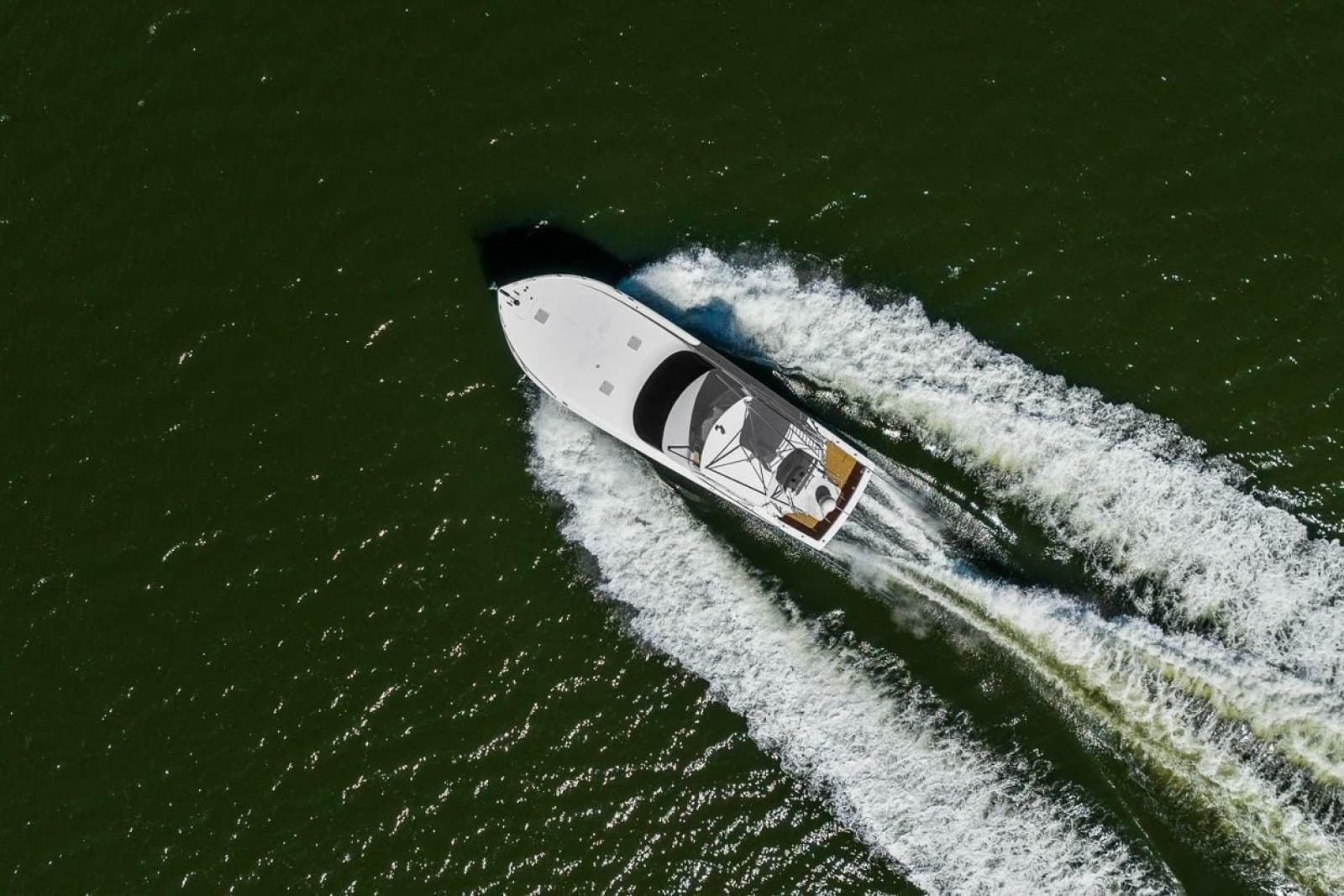 2002 Viking 61 Convertible - Photo 64