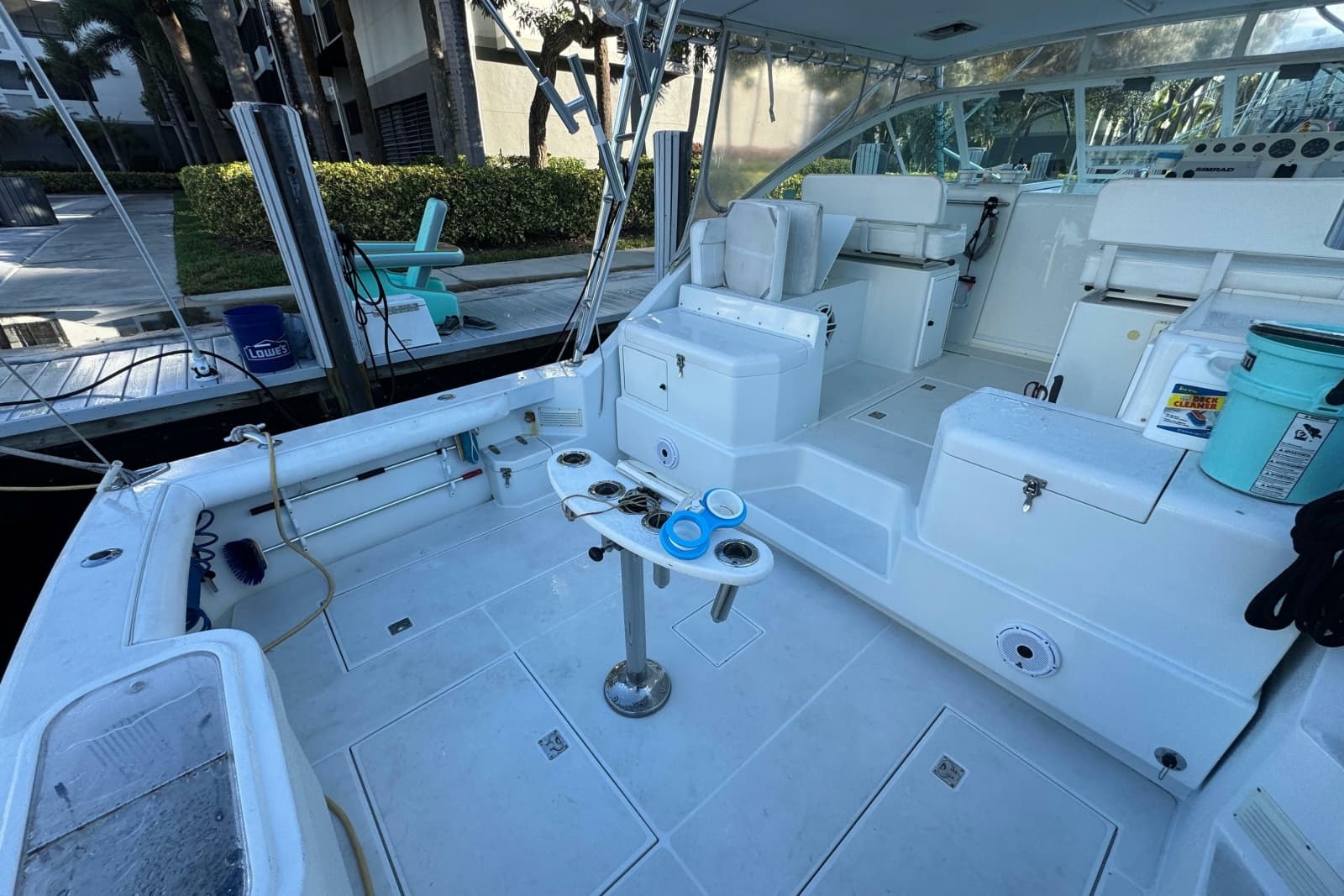 2001 Cabo 35 Express - Photo 10