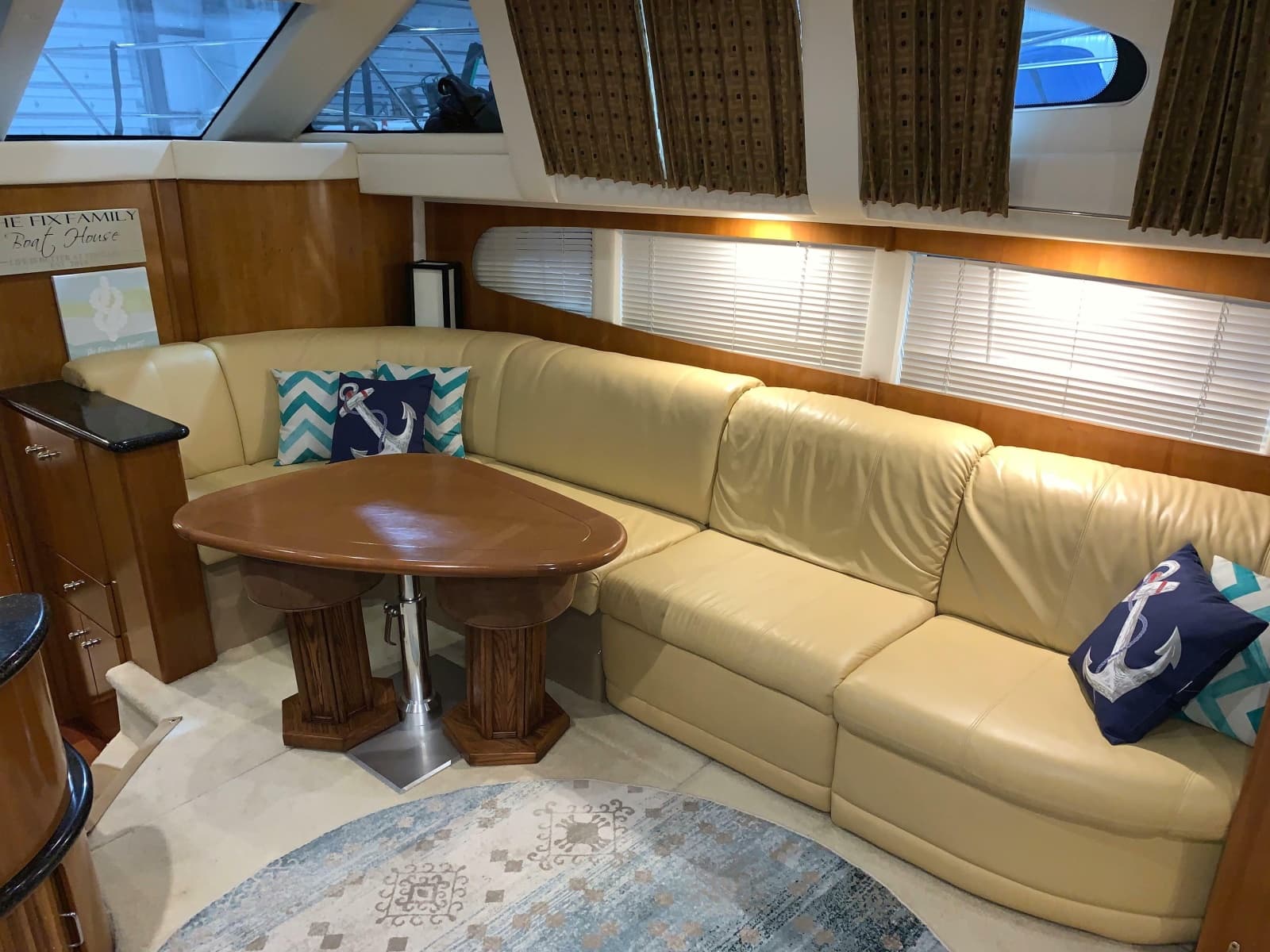 2001 Carver 396 Motor Yacht - Photo 27