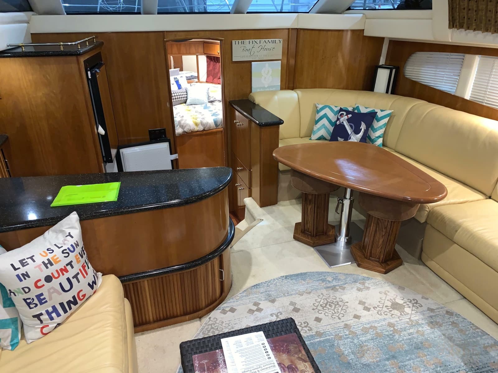 2001 Carver 396 Motor Yacht - Photo 26