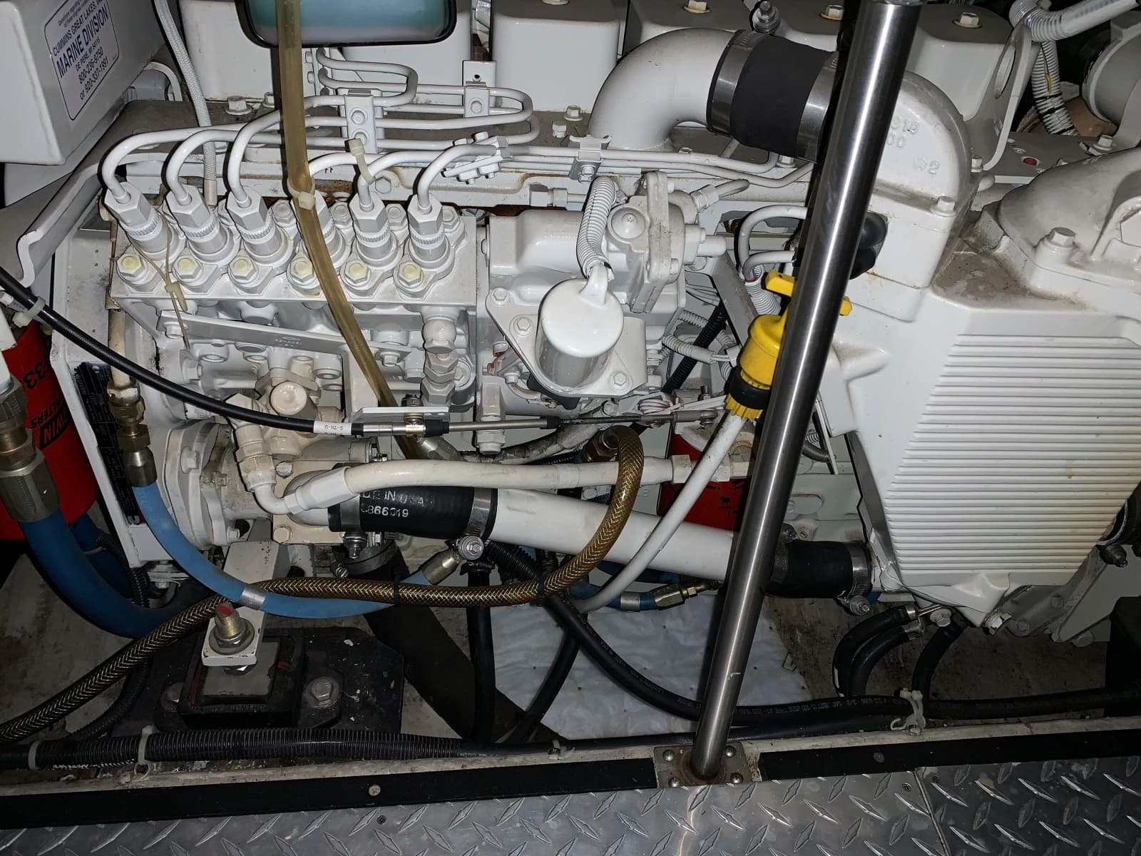 2001 Carver 396 Motor Yacht - Photo 20