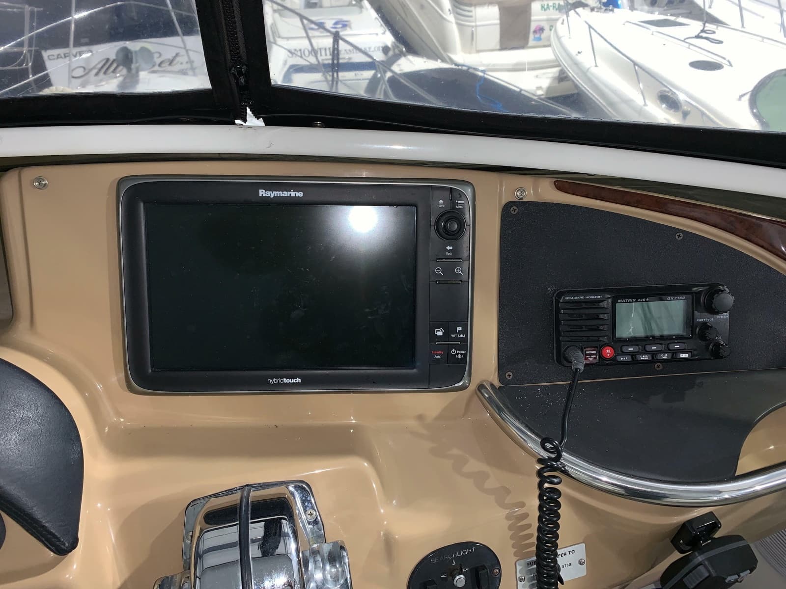 2001 Carver 396 Motor Yacht - Photo 14