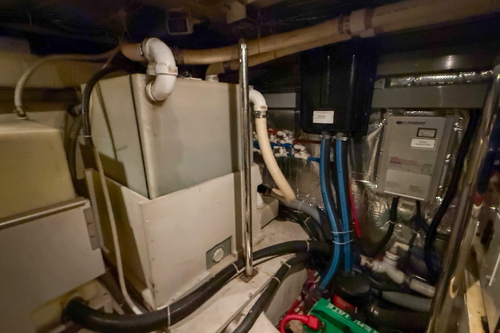 2001 Carver 570 Voyager Pilothouse - Photo 50