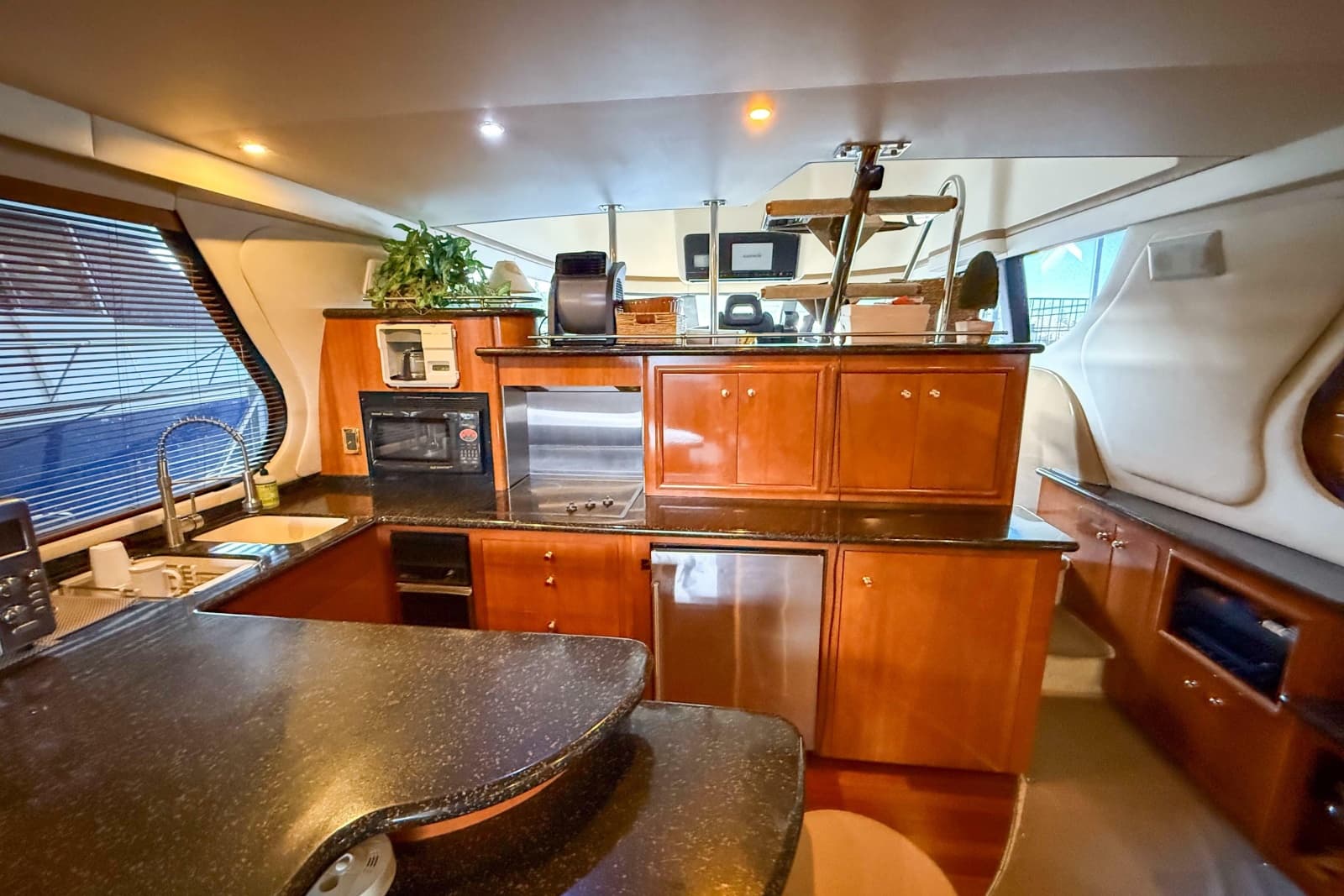 2001 Carver 570 Voyager Pilothouse - Photo 22
